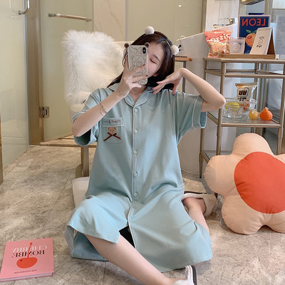 Kokvilnas naktskrekls ar pogām piemērots grūtniecēm