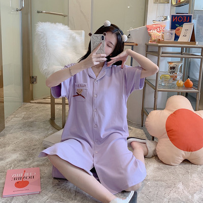 Kokvilnas naktskrekls ar pogām piemērots grūtniecēm