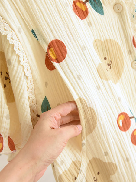 Дамска пижама с копчета за бременни