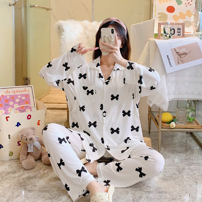 Sieviešu lāču pidžama - divi gabali