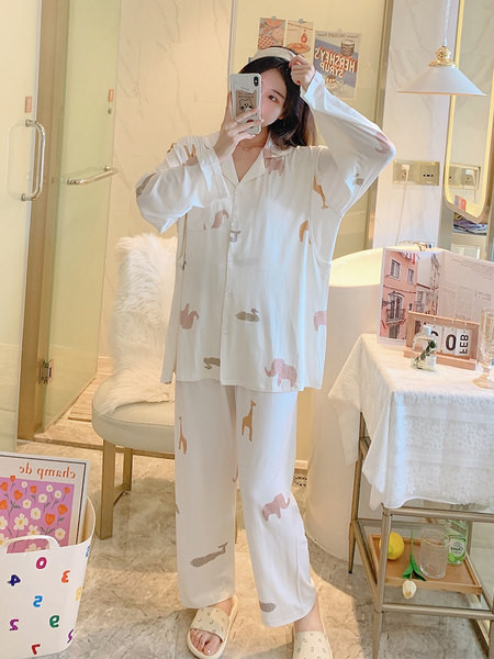 Kokvilnas grūtnieču pidžama ar garām piedurknēm