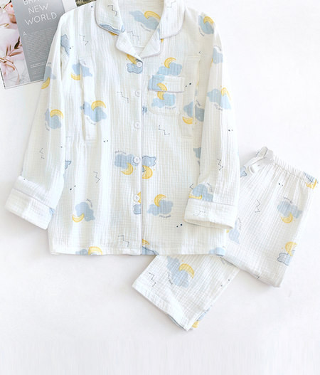 Jauns divdaļīgo pidžamu modelis, kas piemērots grūtniecēm