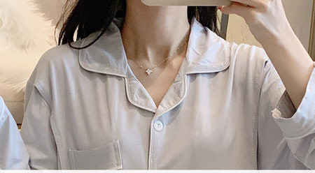 Divdaļīgs pidžamu komplekts grūtniecēm ar izšuvumu