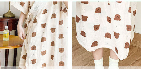 Βαμβακερό νυχτικό με ασύμμετρο κούμπωμα