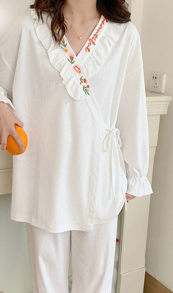 Дамска пижама с бродерия за бременни