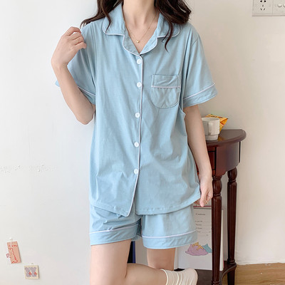 Kratka ljetna pidžama s gumbima pogodna za trudnice