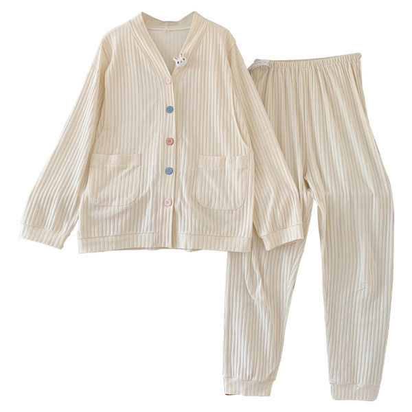 Πυτζάμες εγκυμοσύνης με τσέπες και κούμπωμα με κουμπί