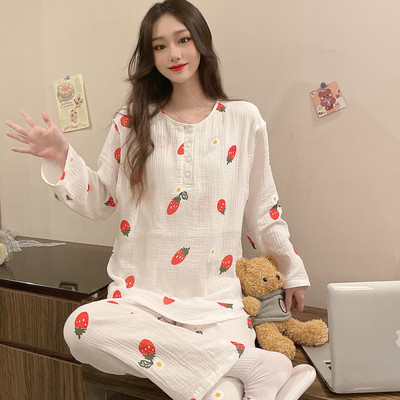 Novi model pidžame sa vezicama i gumbima za trudnice