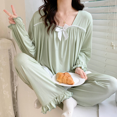 Γυναικείες πιτζάμες για έγκυες γυναίκες - διάφορα μοντέλα