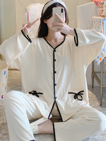 Нов модел дамска пижама с обло деколте и копчета -две части