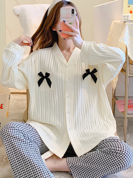 Γυναικείες φαρδιές πιτζάμες με βολάν κατάλληλες για εγκύους