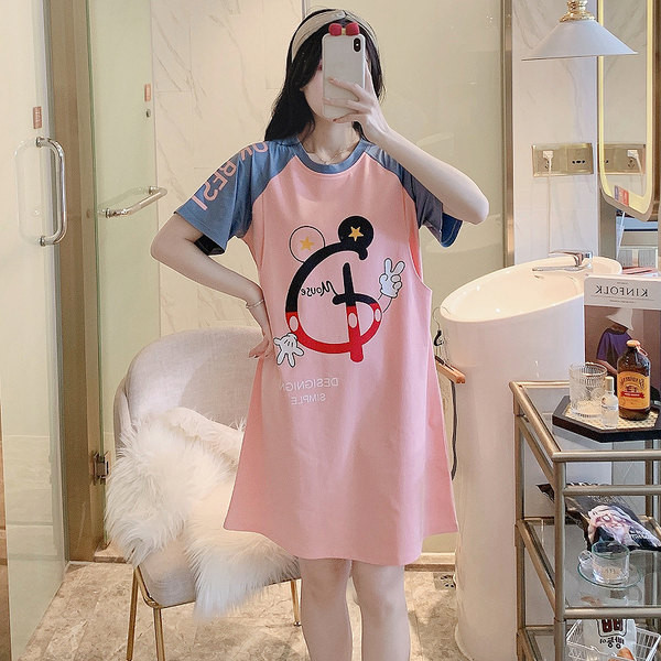 Skraćena pamučna spavaćica pogodna za trudnice