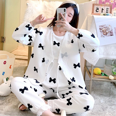 Γυναικείο σετ πιτζάμες - διαφορετικά μοντέλα