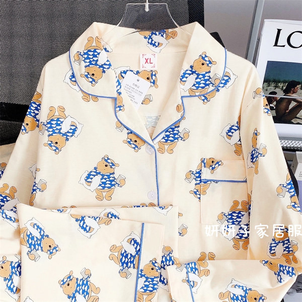 Дамска пролетна пижама с цветна щампа