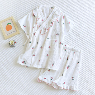 Καλοκαιρινές πιτζάμες με βολάν και πολύχρωμο print