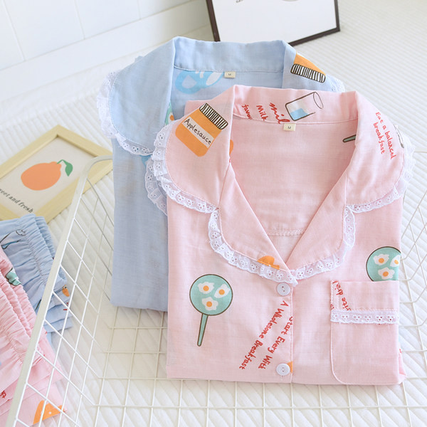 Novi model ženske pidžame sa printom i čipkom - dva komada