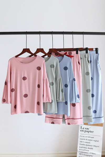 Ženska dvodijelna pidžama proljeće-jesen