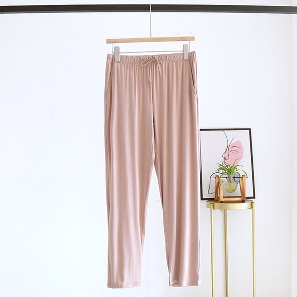 Jednobojna ženska spavaćica