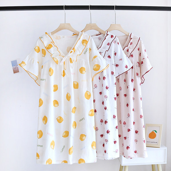 Βαμβακερό νυχτικό με βολάν