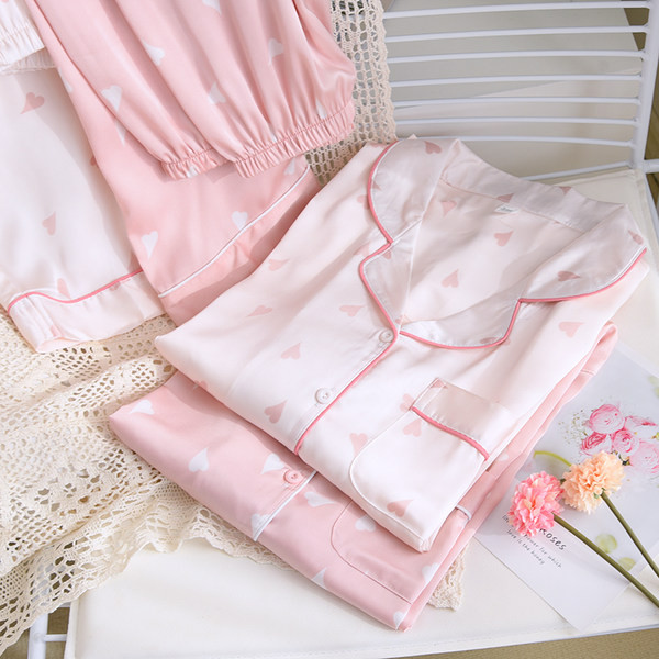 Ženska satenska pidžama srce - dvodijelni set