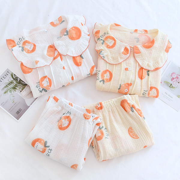 Pamučna pidžama s ovratnikom i kovrčama