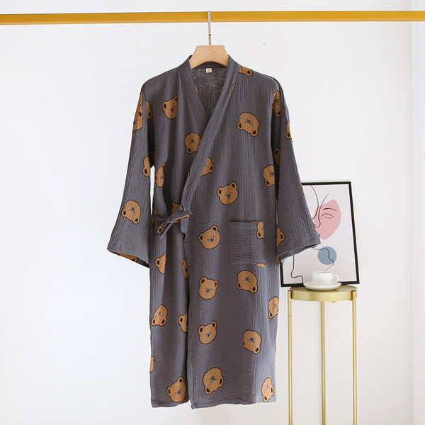 Pamučni kućni ogrtač s asimetričnim kopčanjem