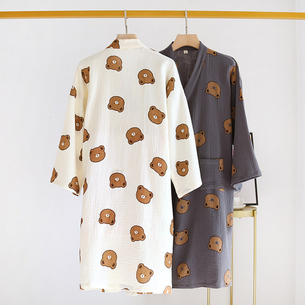 Pamučni kućni ogrtač s asimetričnim kopčanjem