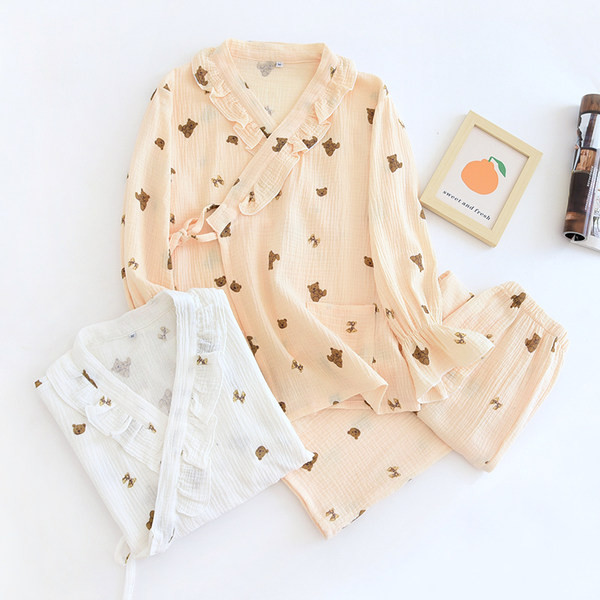 Ženska pamučna pidžama s kovrčama i asimetričnim kopčanjem