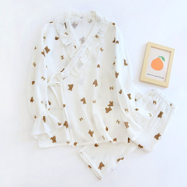 Ženska pamučna pidžama s kovrčama i asimetričnim kopčanjem