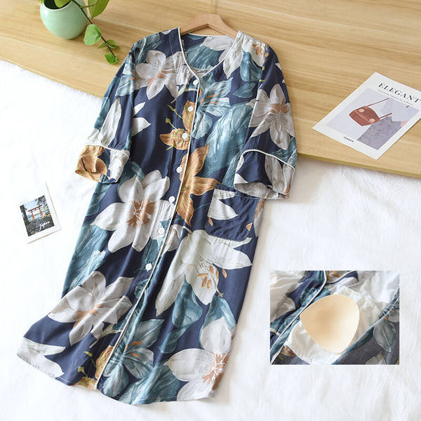 Γυναικείο καλοκαιρινό νυχτικό με μυτερή λαιμόκοψη και μανίκια 3/4