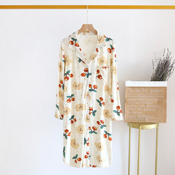 Ženska spavaćica sa dugim rukavima