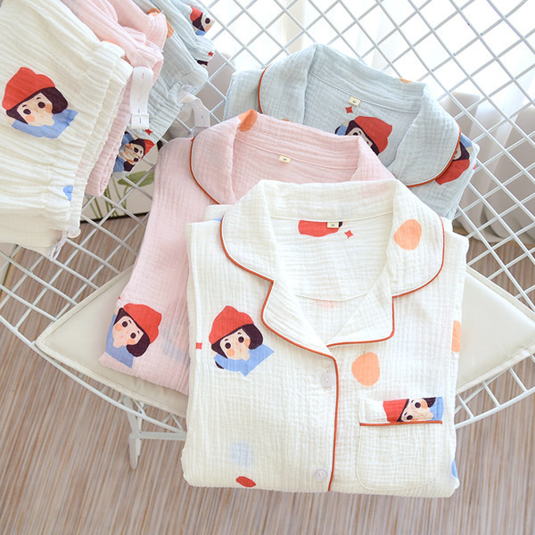 Βαμβακερές πιτζάμες με μακριά μανίκια και κουμπιά