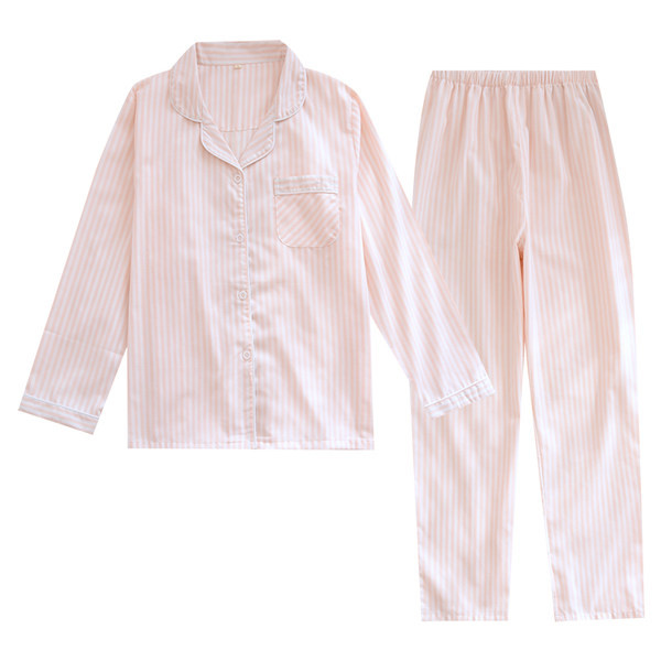 Γυναικεία ριγέ πιτζάμα με τσέπη και κουμπιά