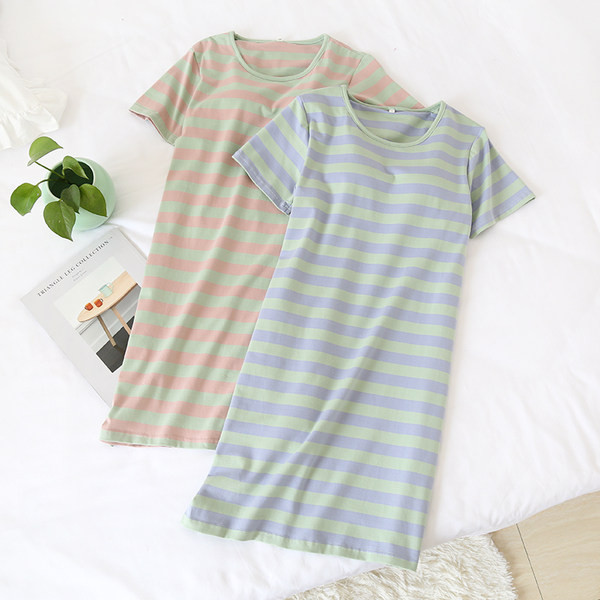 Pamučna spavaćica na pruge