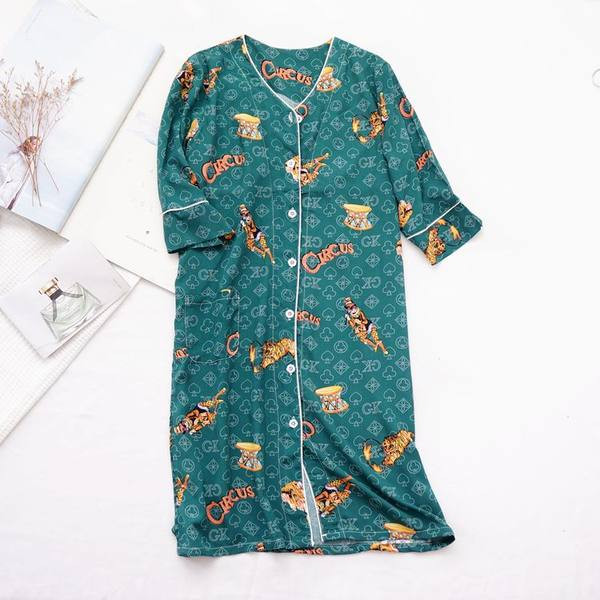 Νέο μοντέλο γυναικείο νυχτικό με έγχρωμη στάμπα