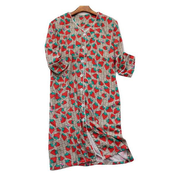 Νέο μοντέλο γυναικείο νυχτικό με έγχρωμη στάμπα