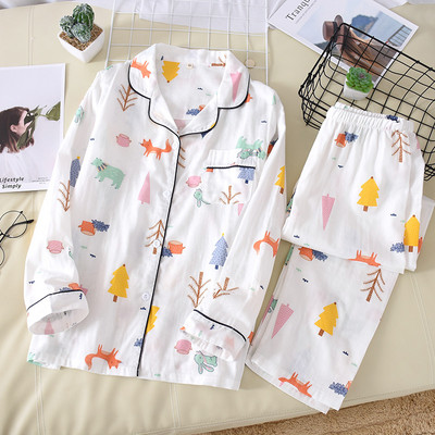 Цветна дамска пижама с копчета и джоб -две части