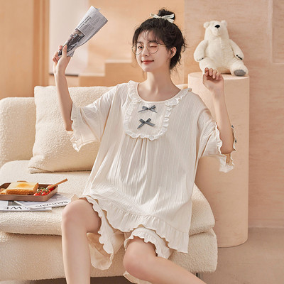 Γυναικείες καλοκαιρινές πιτζάμες 