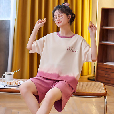 Γυναικείες καλοκαιρινές πιτζάμες 