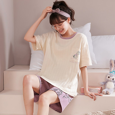 Γυναικείες καλοκαιρινές πιτζάμες 