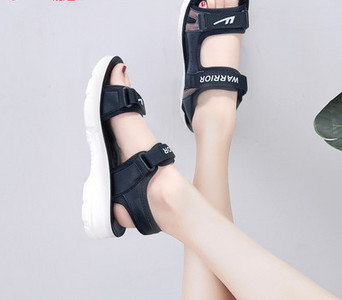 Ženske sportsko-casual sandale - razni modeli