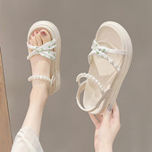 Casual σανδάλια με διακοσμητικές πέρλες