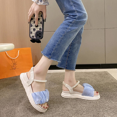 Casual σανδάλια με διακοσμητικές πέρλες