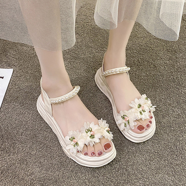 Ženske sandale sa 3D cvjetovima i perlama