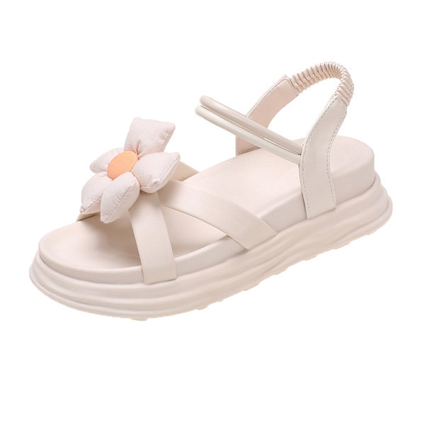 Γυναικεία σανδάλια με τρισδιάστατο λουλούδι