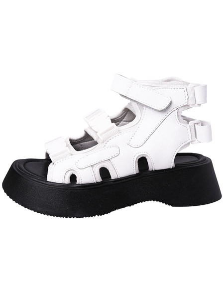 Модерни римски сандали с пластмасови закопчалки и платформа