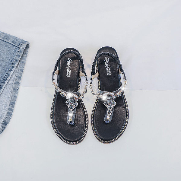 Дамски  модерни сандали между пръста с декоративни камъни