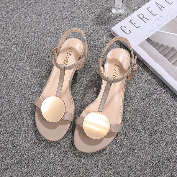Ženske kožne sandale na četvrtastu petu od 3 cm