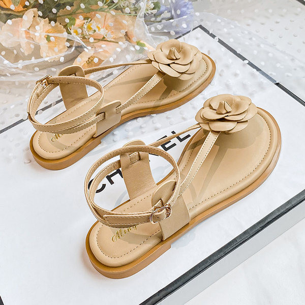 Ženske ležerne sandale s 3D elementom i ravnim potplatom