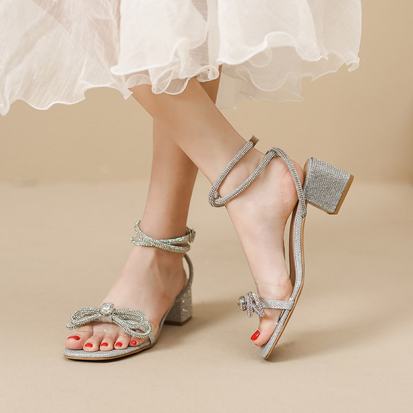 Модерни дамски сандали с квадратен ток 5см